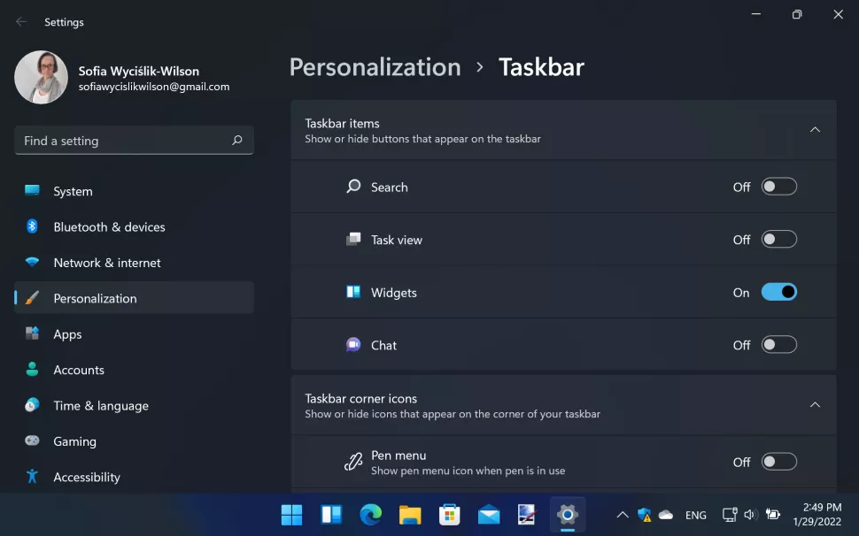 Cover up Extra Buttons on the Taskbar